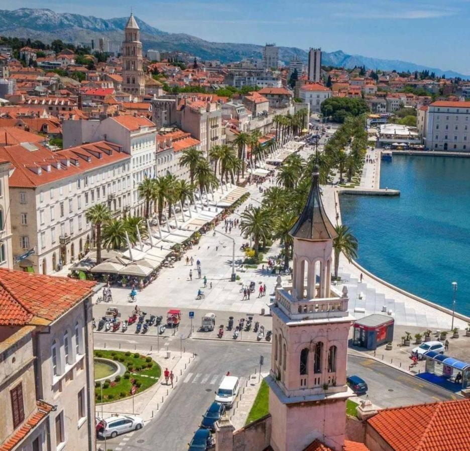 Apartment Paolo By The Beach Znjan Split Extérieur photo