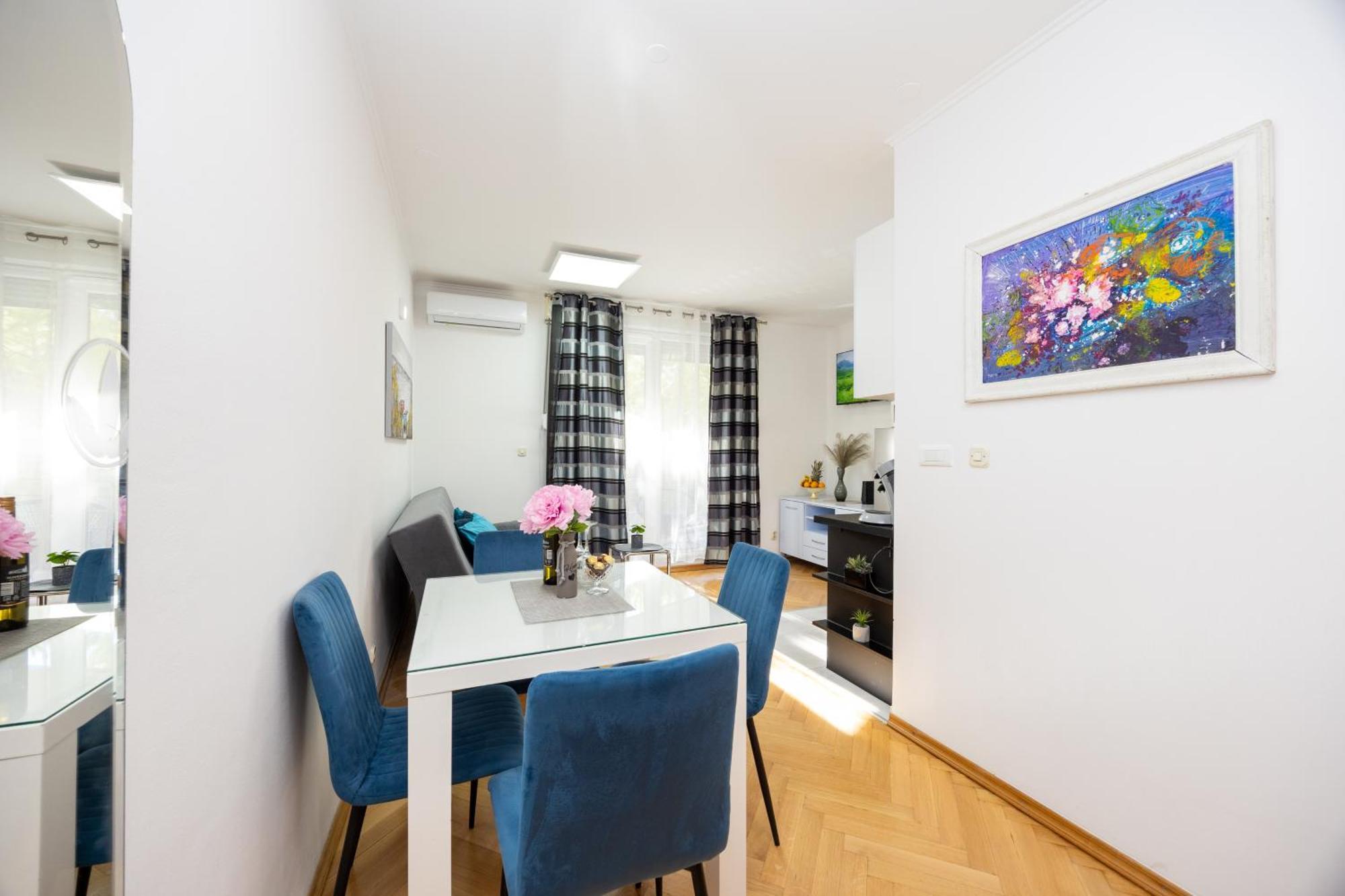 Apartment Paolo By The Beach Znjan Split Extérieur photo